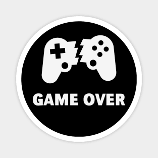 Broken Controller – Game Over (Gamer / Finish / White) Magnet